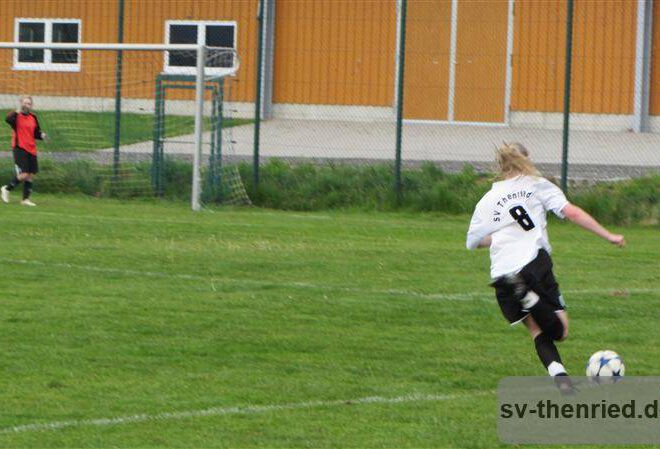 SV Kirchberg i.W. - SV Thenried 12.05.2012 022m